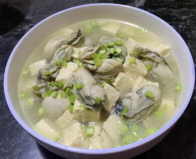 牡蛎炖冻豆腐的做法
