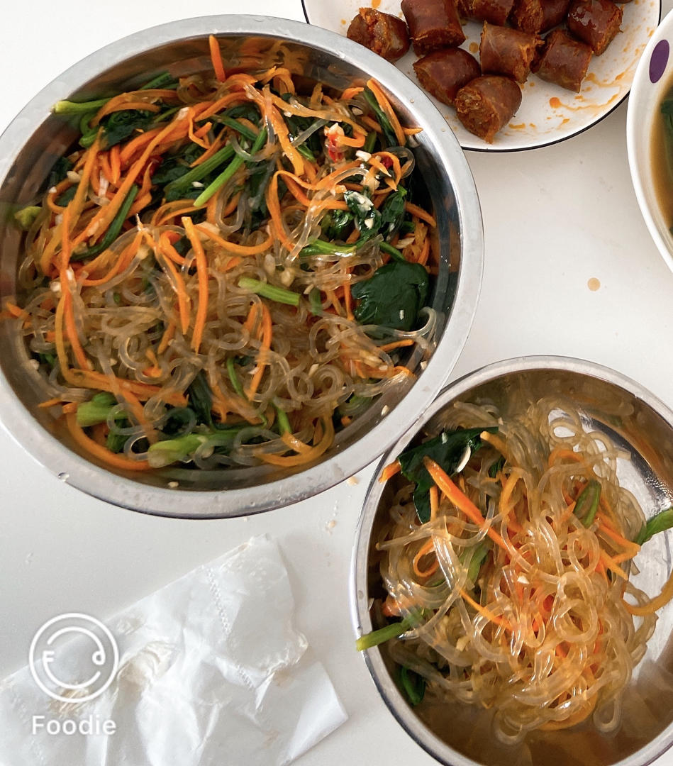 🌼神仙吃法㊙️菠菜凉拌粉丝，真的会一口上瘾。
