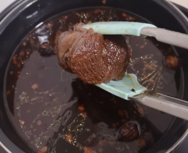 超级简单又好吃的酱牛肉!的做法