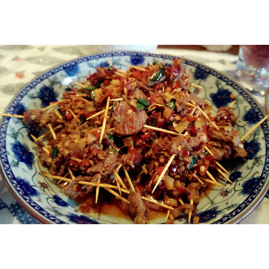 爽歪歪牙签牛肉的做法