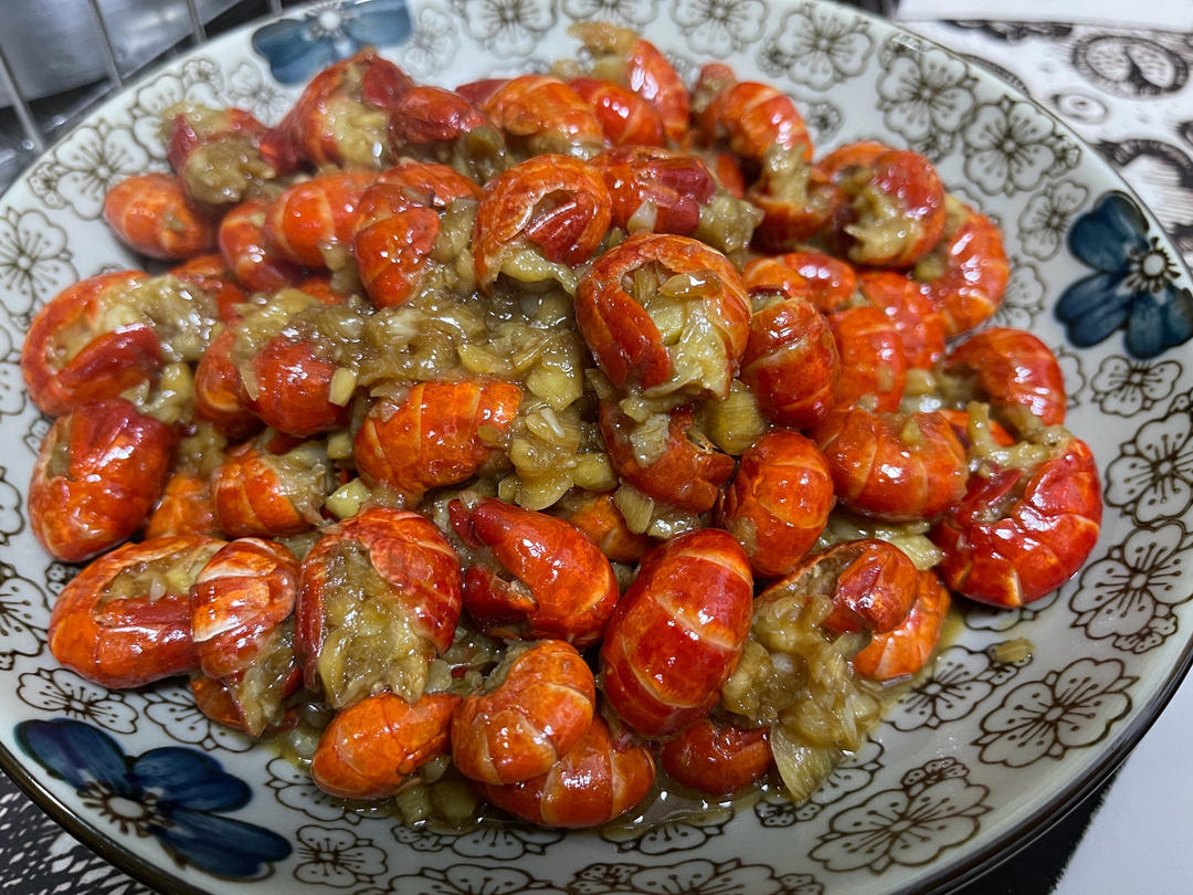 蒜蓉龙虾尾
