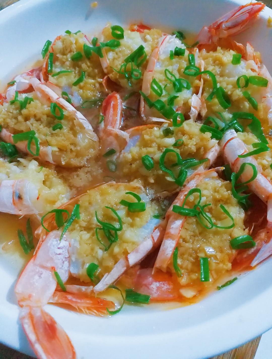 zhypqsx做的蒜蓉蒸虾