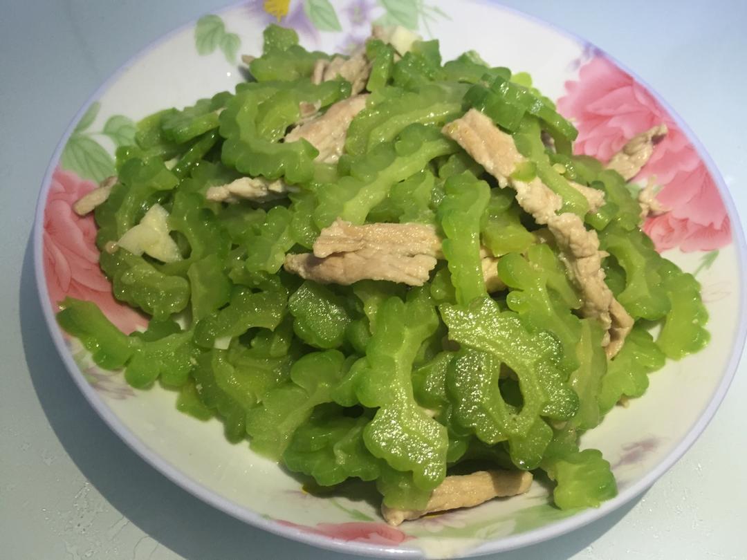 苦瓜炒肉片