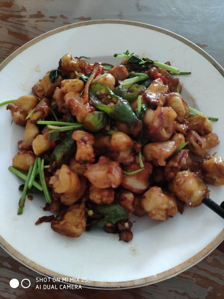 辣椒炒鸡软骨
