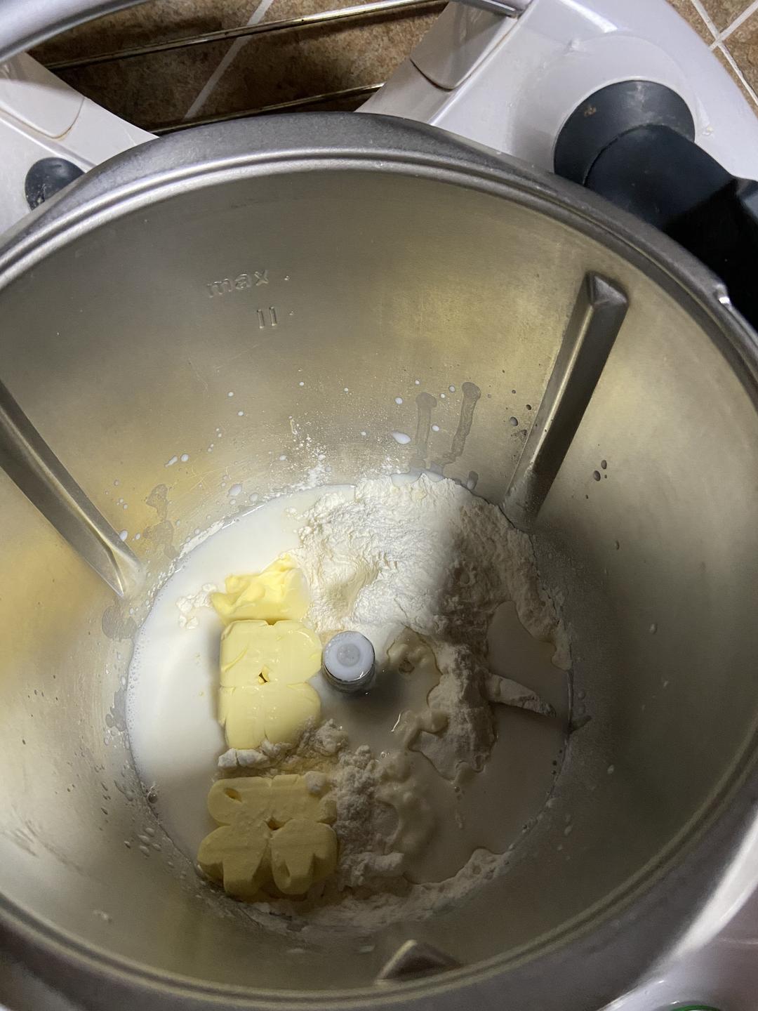 纯奶手撕吐司的做法 步骤1