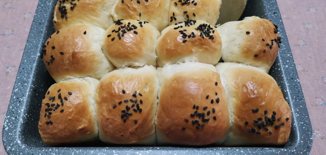 超软牛奶餐包，此配方超软不甜易出膜，放一礼拜不变硬