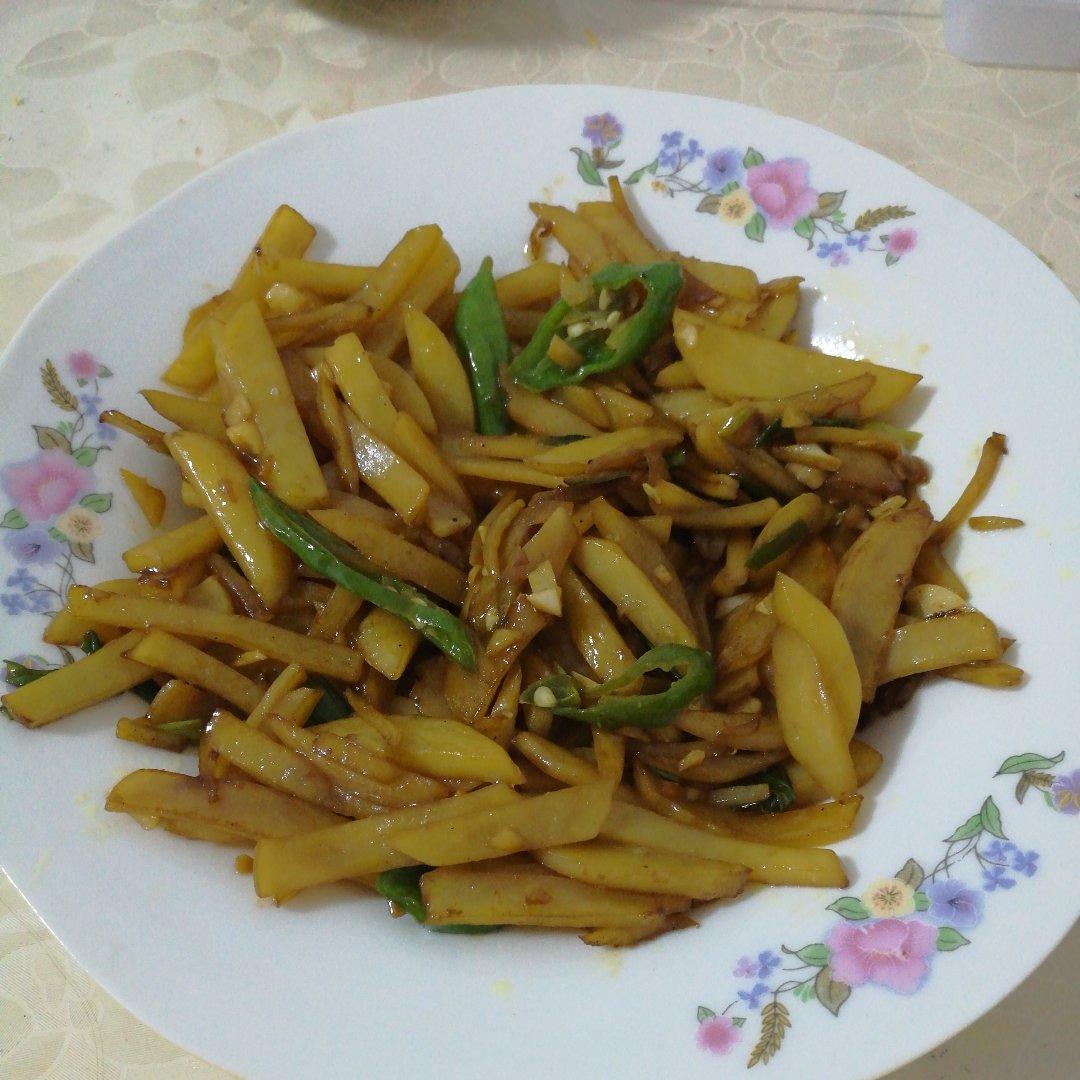煸炒土豆丝