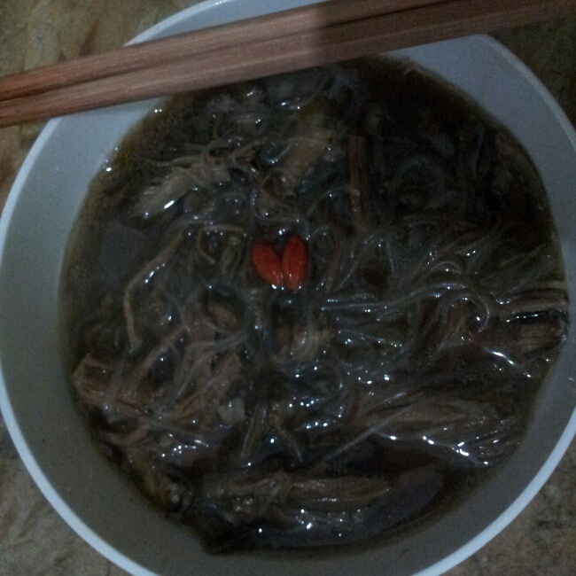 牛肉粉丝汤