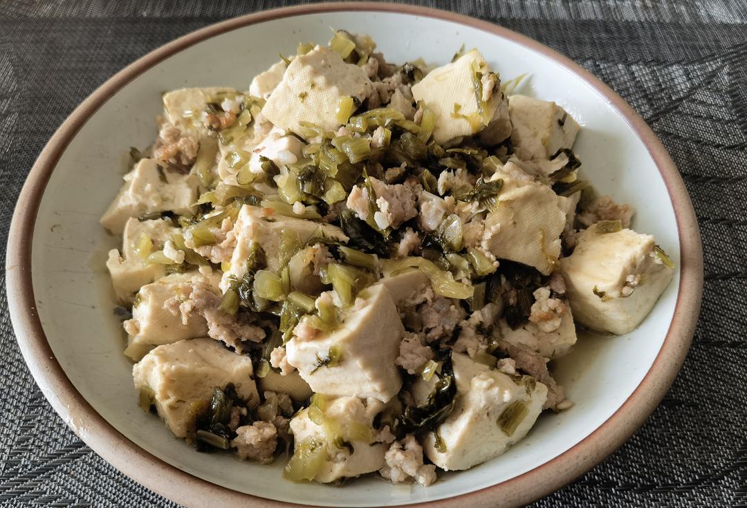 雪菜肉末烧豆腐的做法