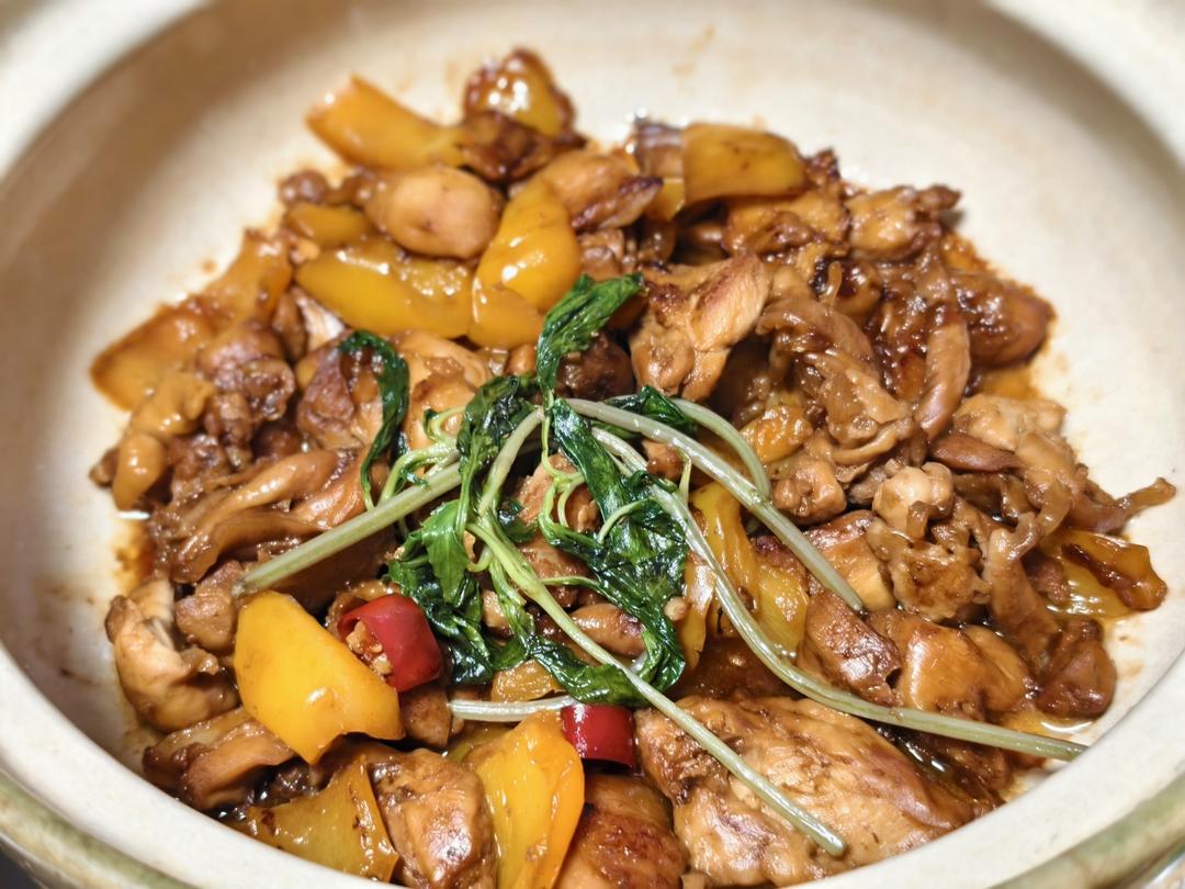 正宗台式三杯鸡（零失败！周围朋友全都赞不绝口！ 😁）