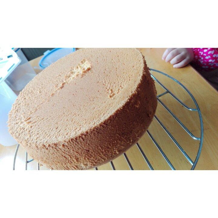 步骤最全面的戚风蛋糕（八寸）做法，成功率高！