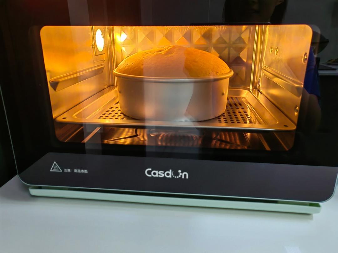 纸杯蛋糕 8寸戚风蛋糕的量