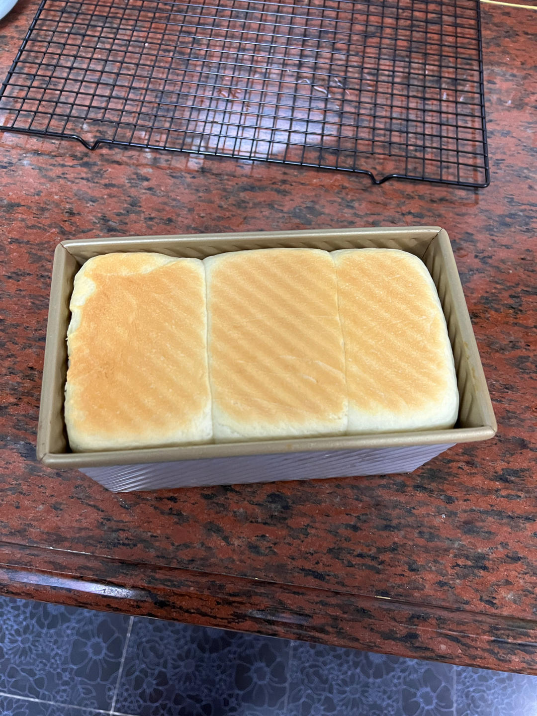 生吐司（为珊妮做面包）