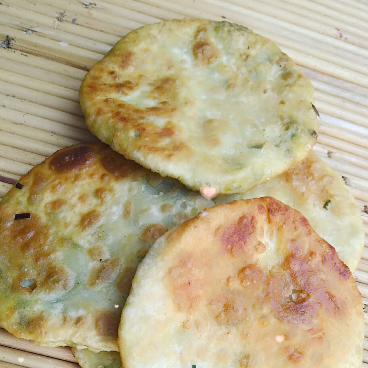 薄皮韭菜饼