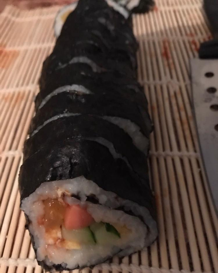 紫菜卷寿司