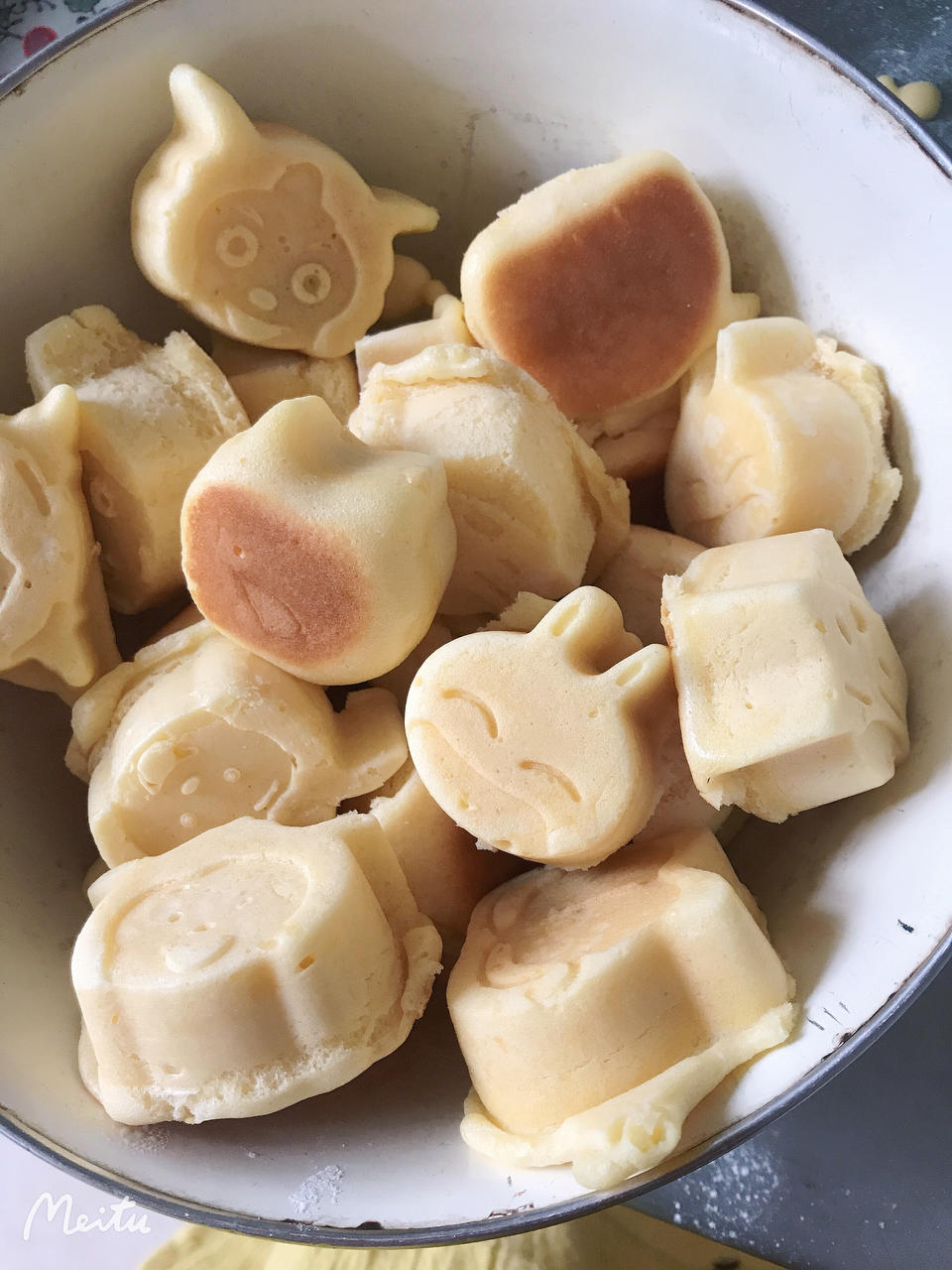 四季松饼🥞浩诗早餐机版