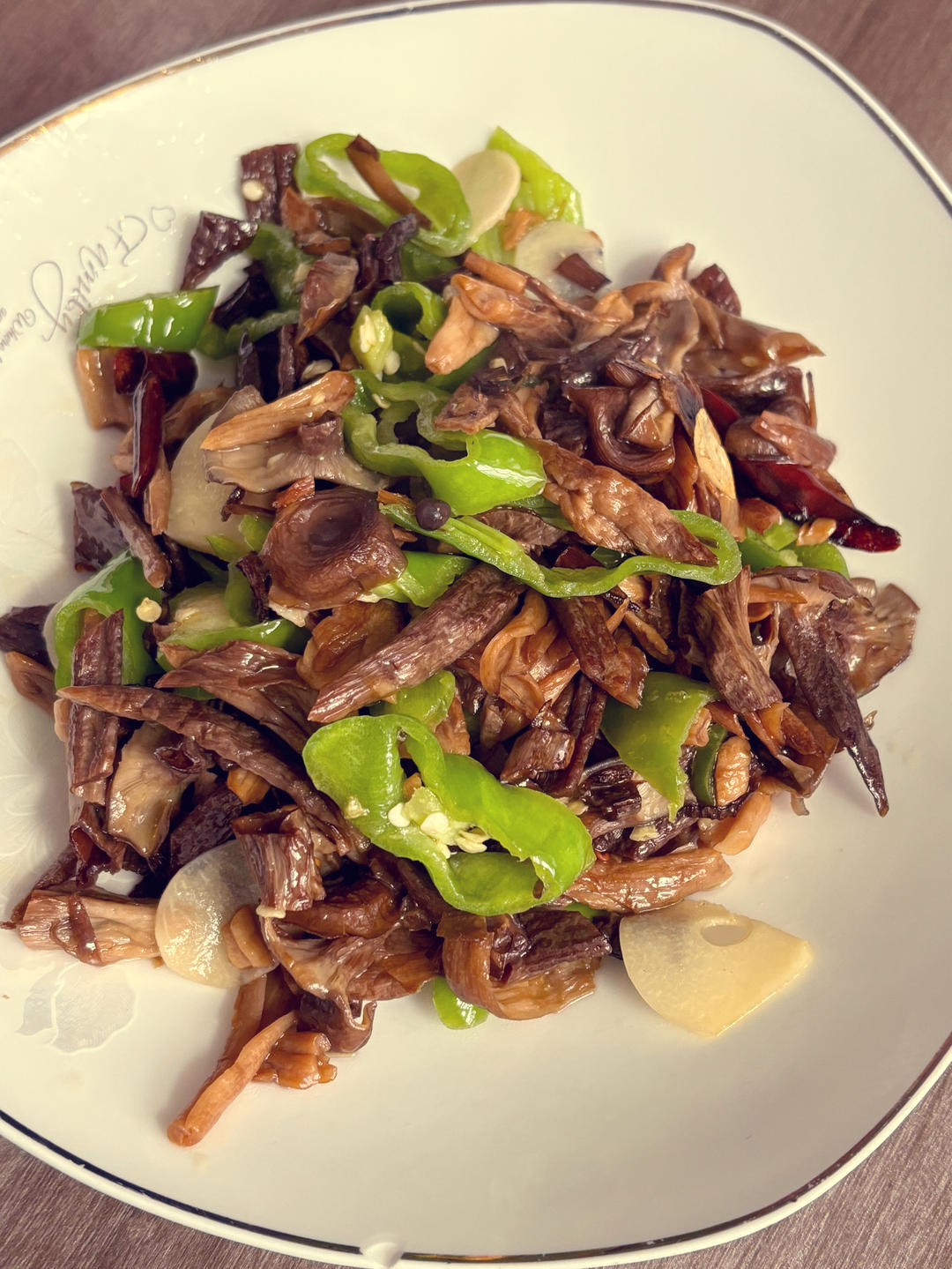 超下饭鹿茸菇