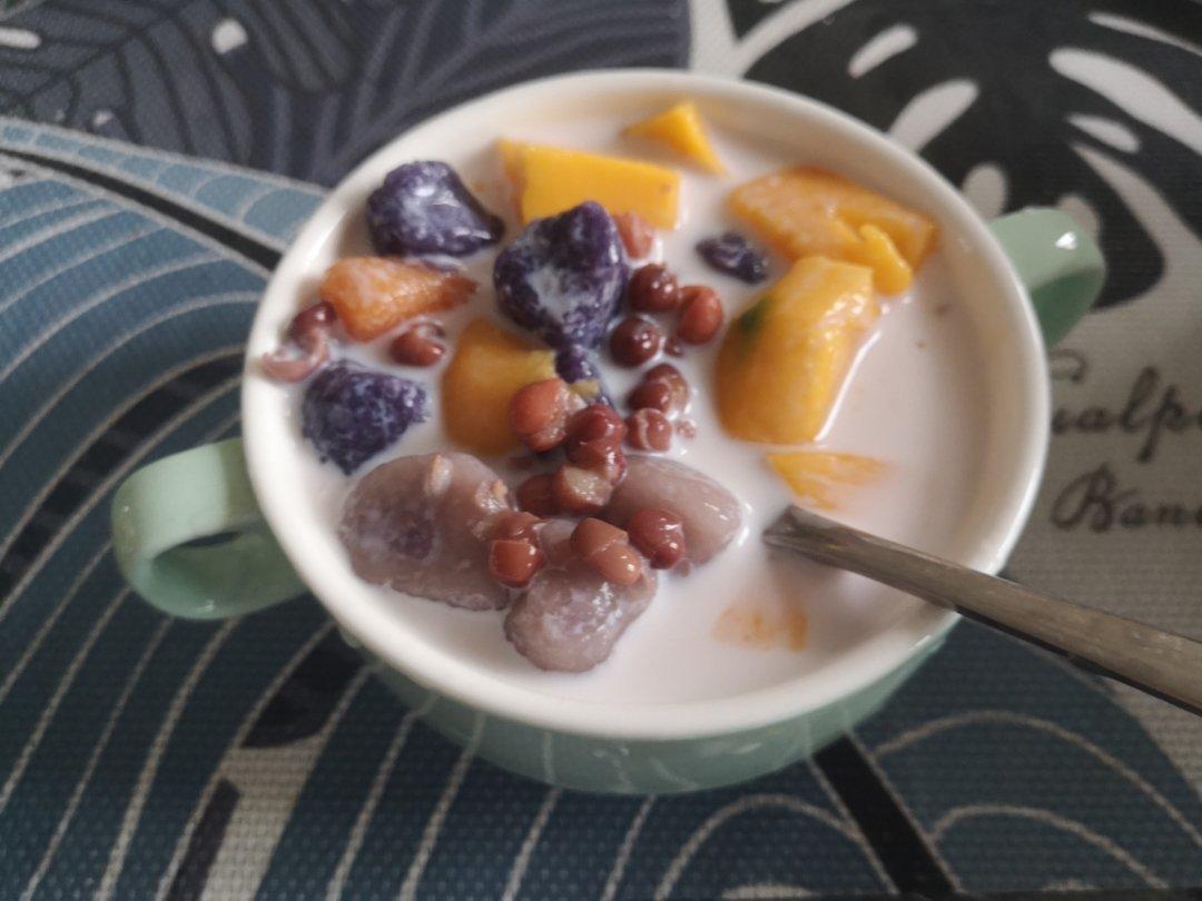 满足你的偷学欲望，“鲜芋仙”的三色芋圆在家也能轻松搞定！——三色芋圆