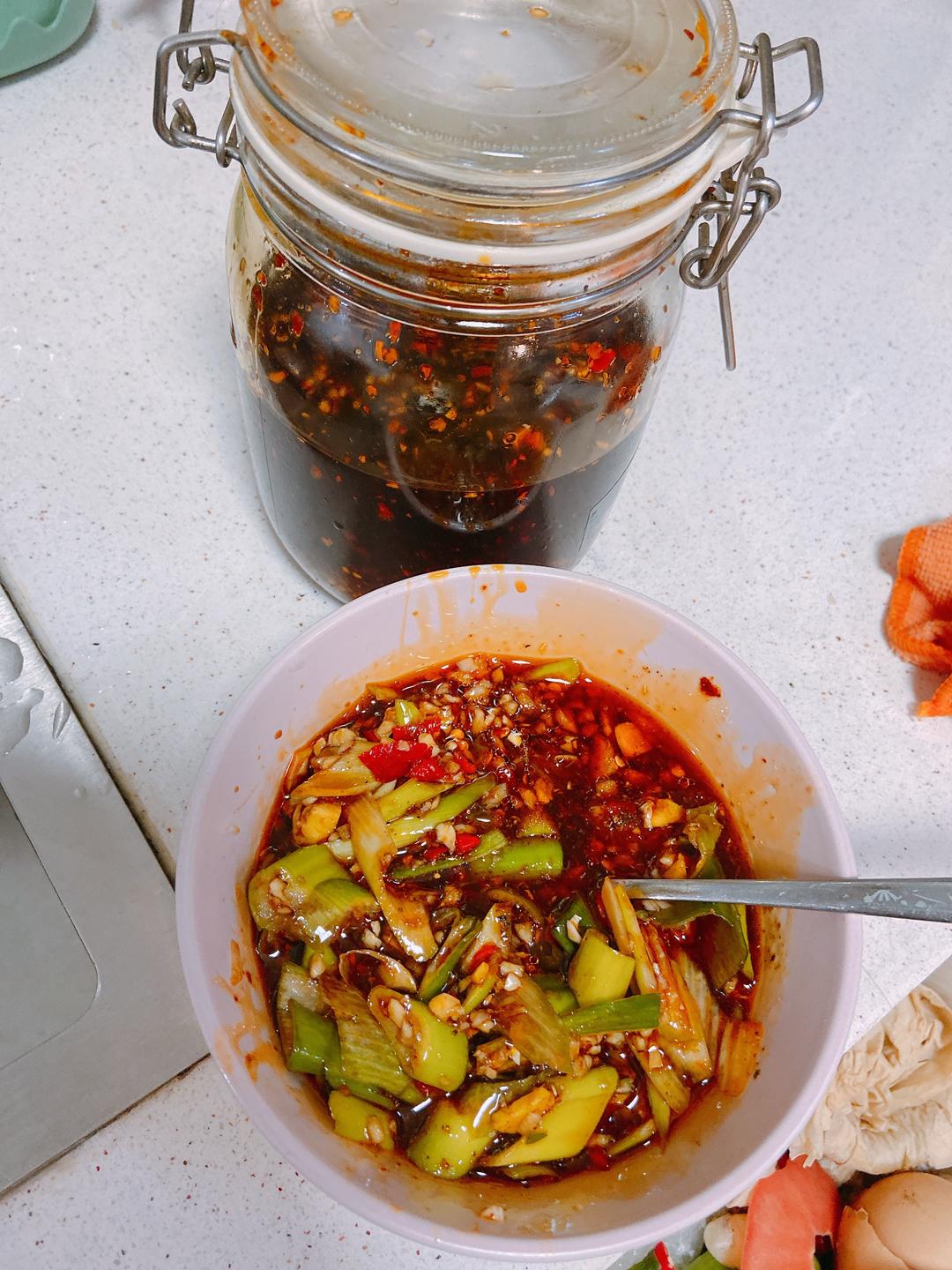 快手自贡红油蘸水凉拌兔