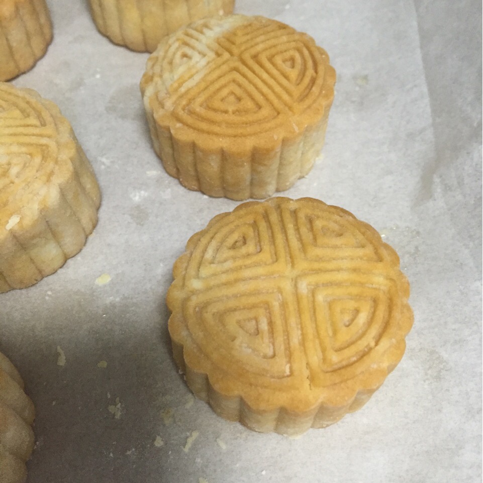 川酥五仁月饼（内附五仁馅做法）