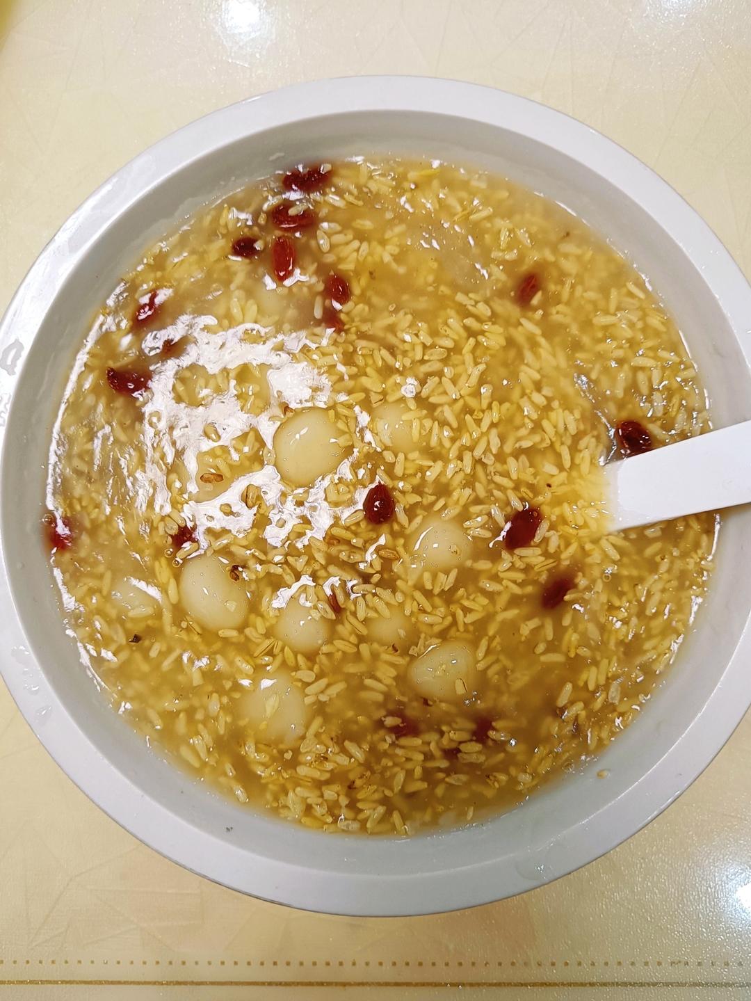 甜酒酿汤圆