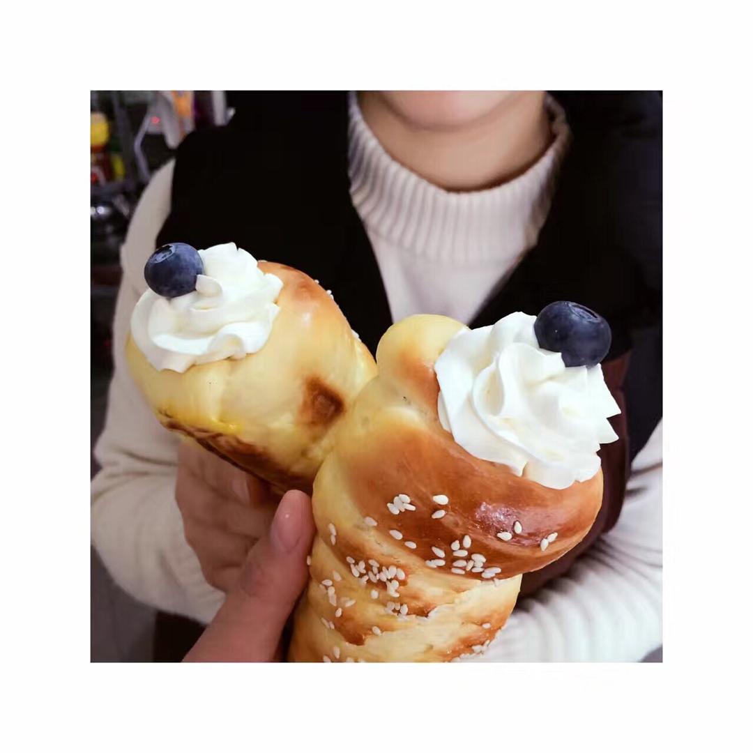 牛角面包卷 Bread Cone
