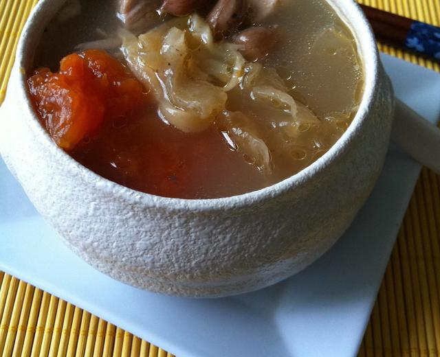 Yiwen的简速餐－木瓜花胶瘦肉汤