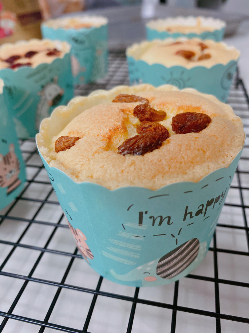 纸杯蛋糕 8寸戚风蛋糕的量