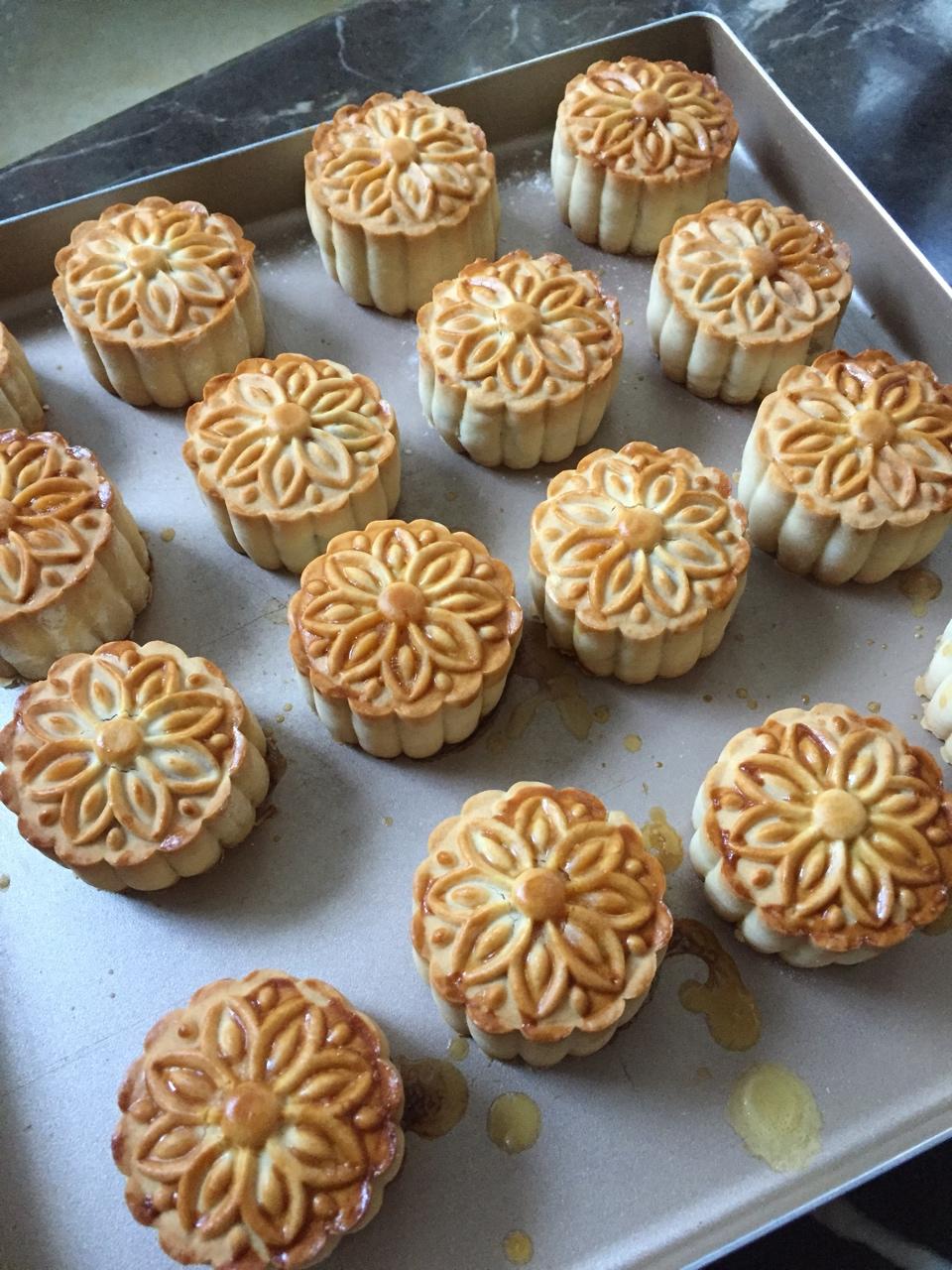 五仁（莲蓉or豆沙蛋黄）月饼