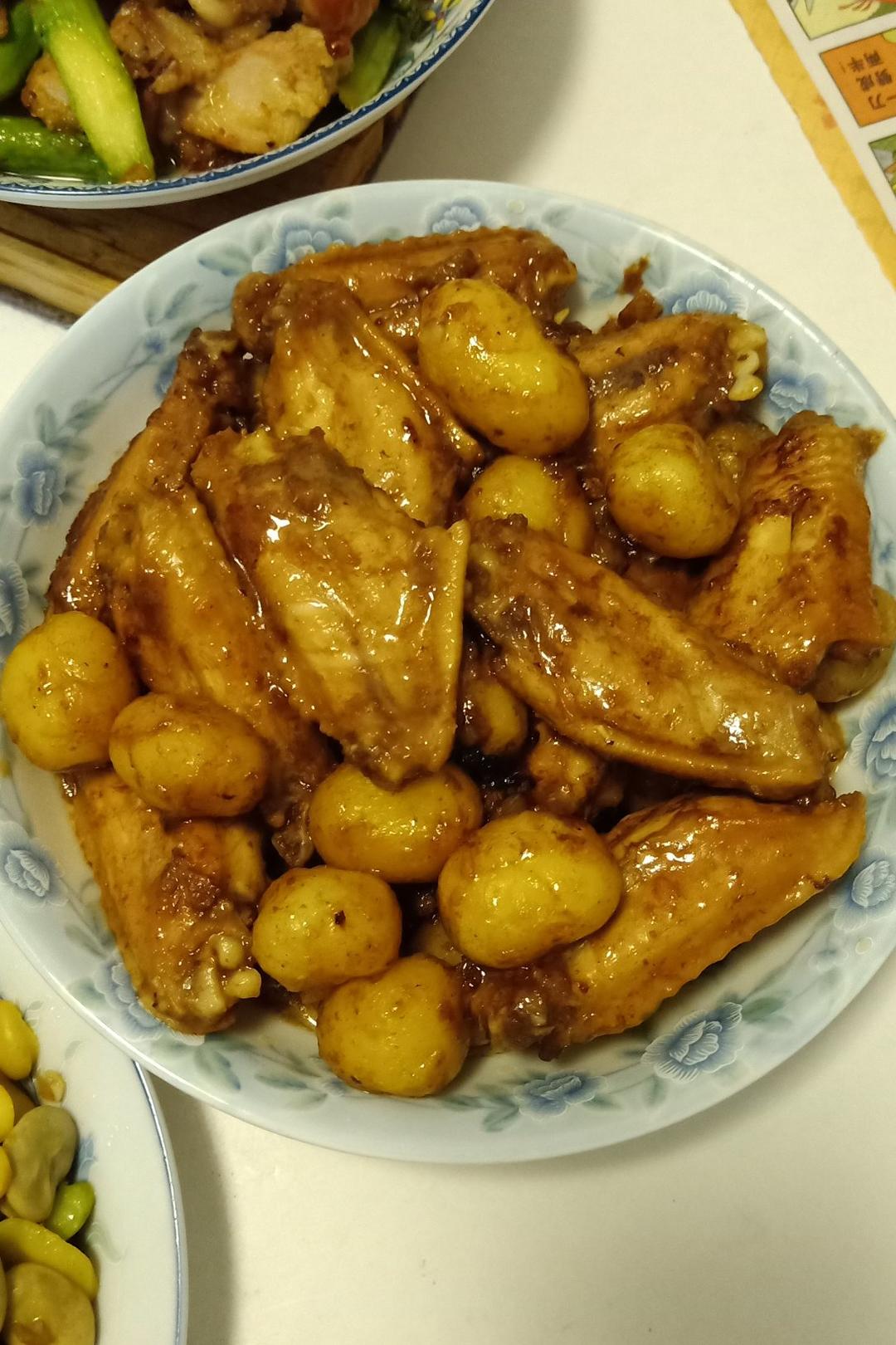 lu阿美做的可乐鸡翅炖土豆