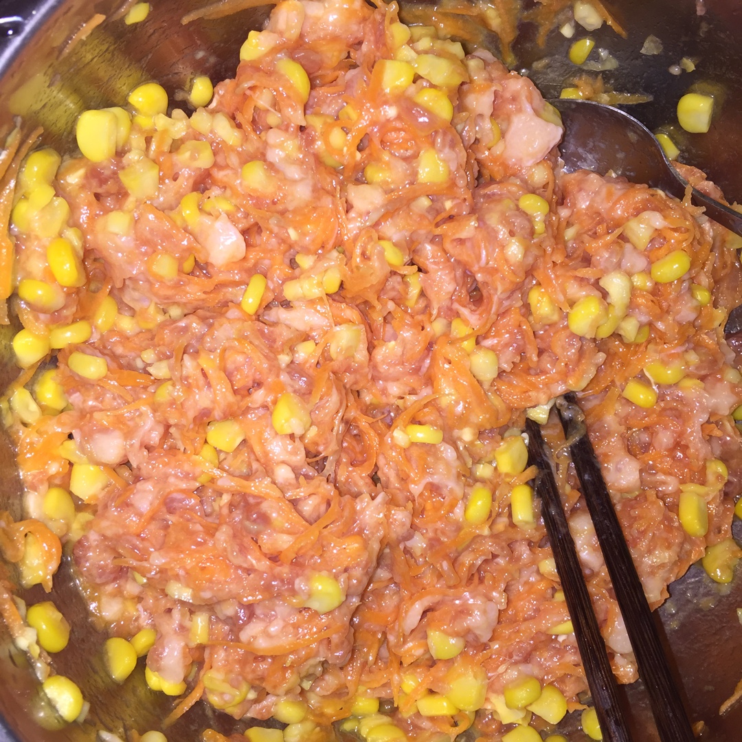 胡萝卜玉米饺子
