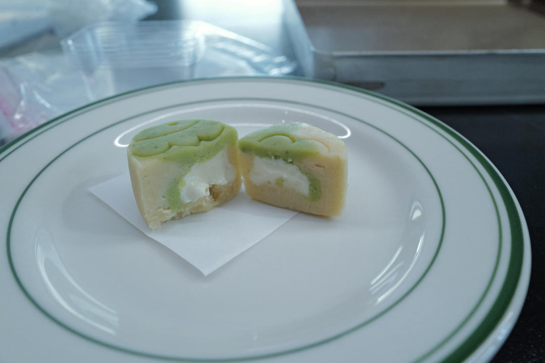 乳酪流心绿豆糕，原味乳酪、椰香芒果、茉莉抹茶、桂花乌龙，一次教你四种口味，夏日必备小甜点～