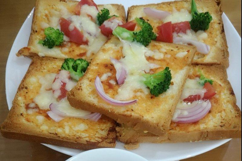 吐司培根小批萨