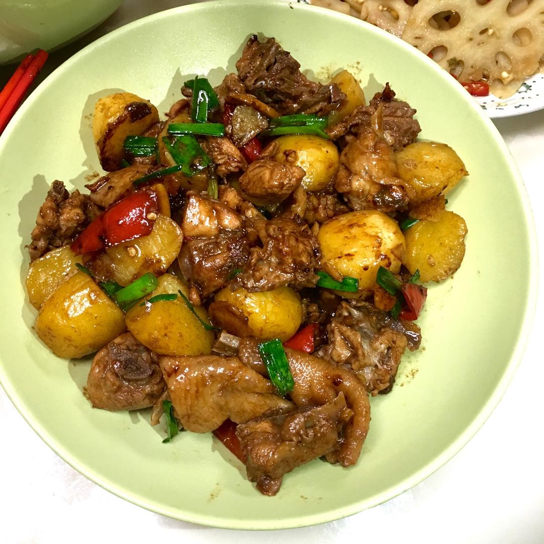 aake做的土豆焖鸡