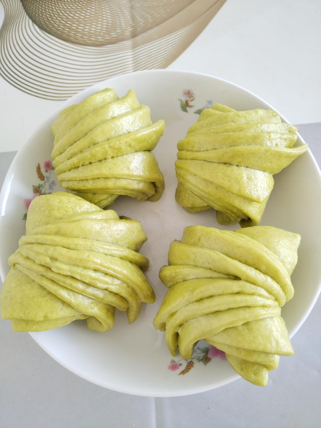 好吃又好看的菠菜馒头
