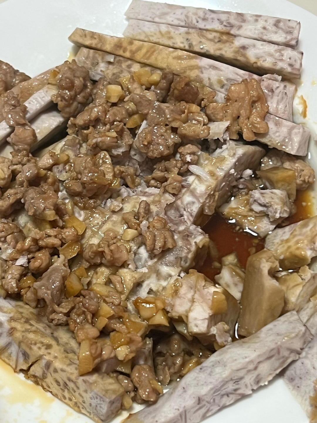 肉末蒸荔浦芋头