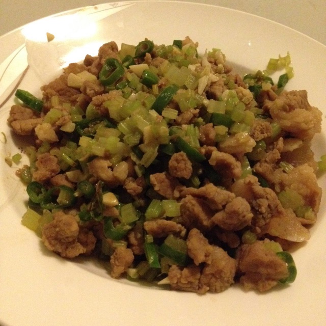 芹菜牛肉末「下饭神器」