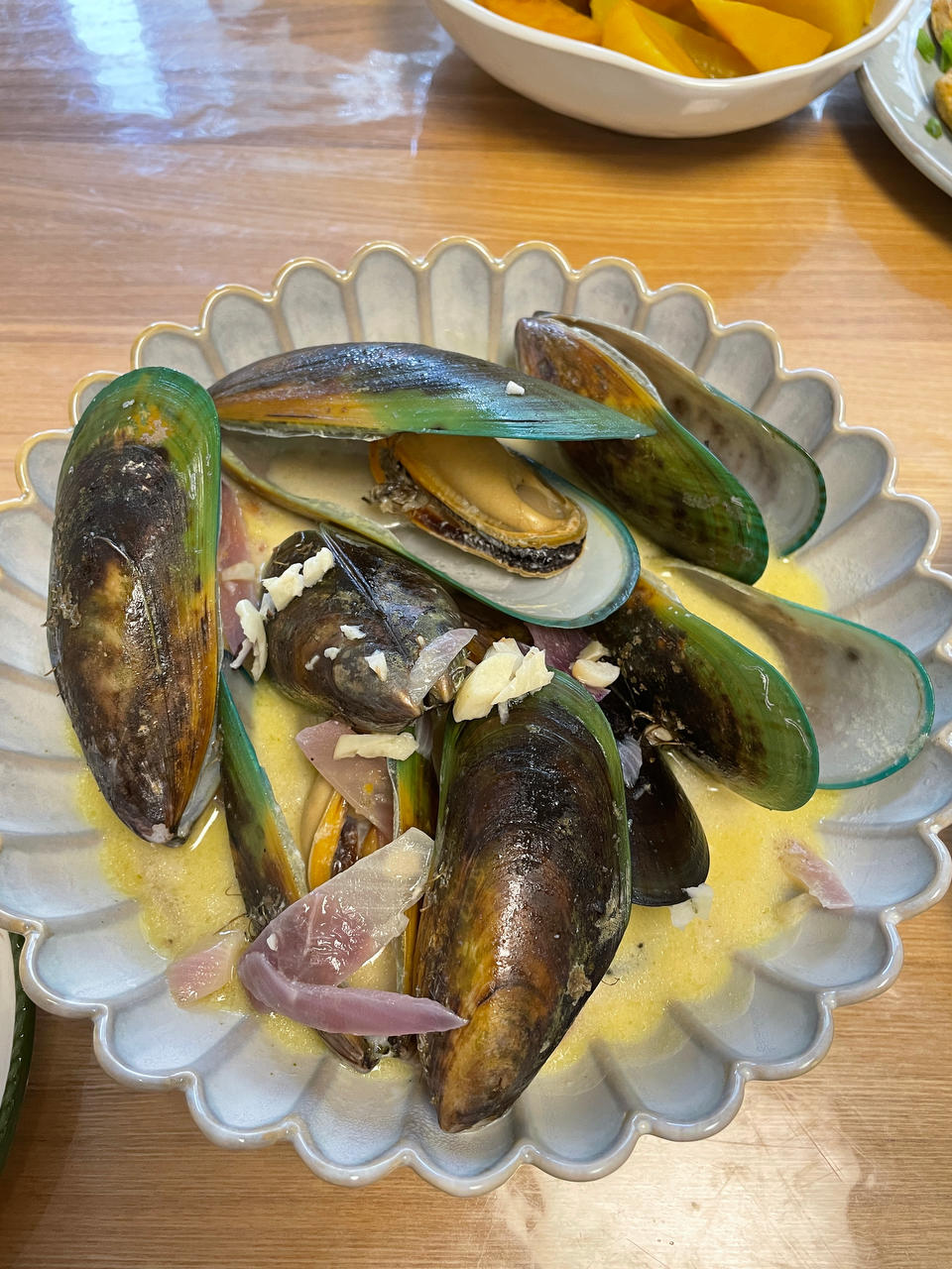 白葡萄酒青口奶油炖饭