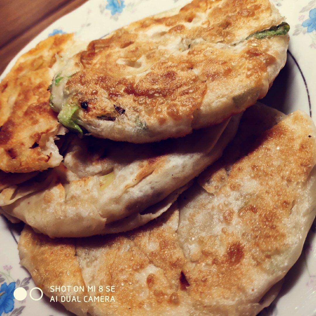 葱油饼（饺子皮版）