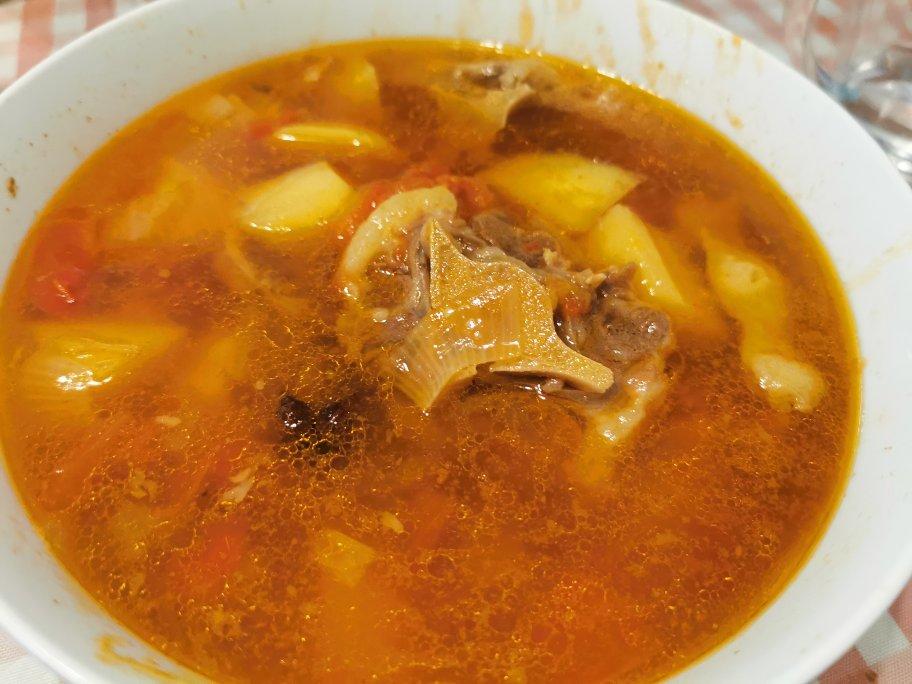 番茄土豆牛尾汤