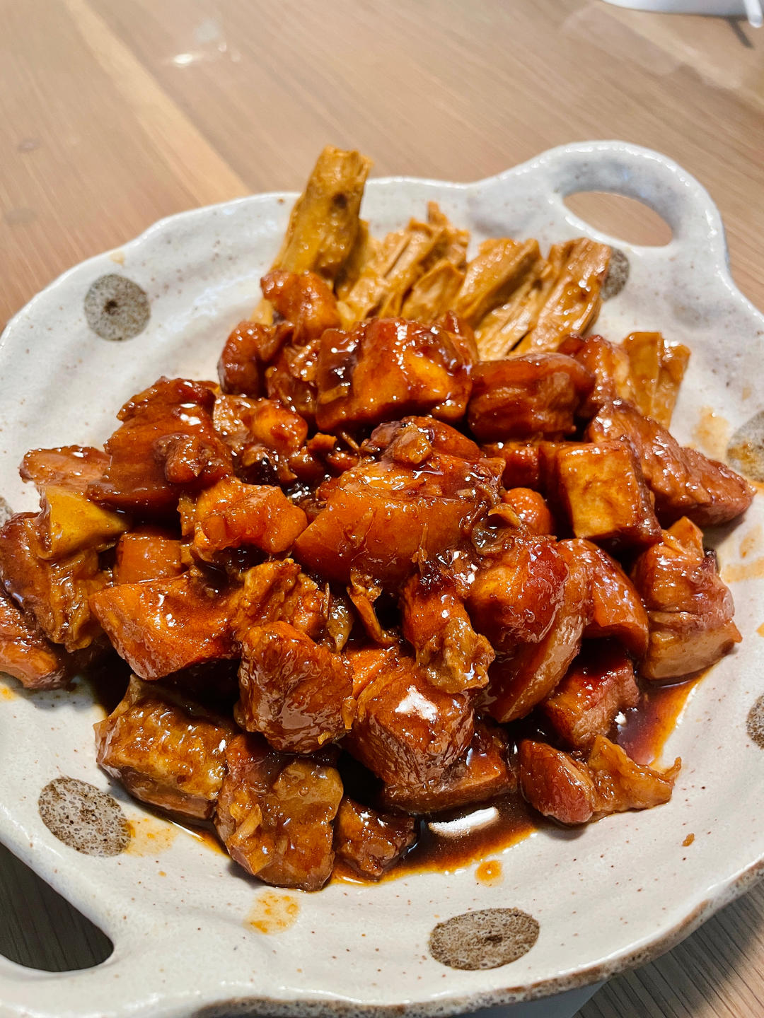 不焯水不放油的家常红烧肉