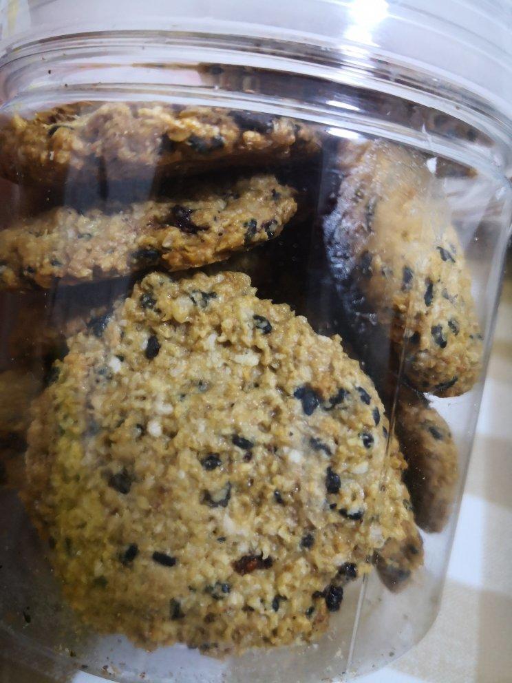 减肥小零食（燕麦果仁饼干）