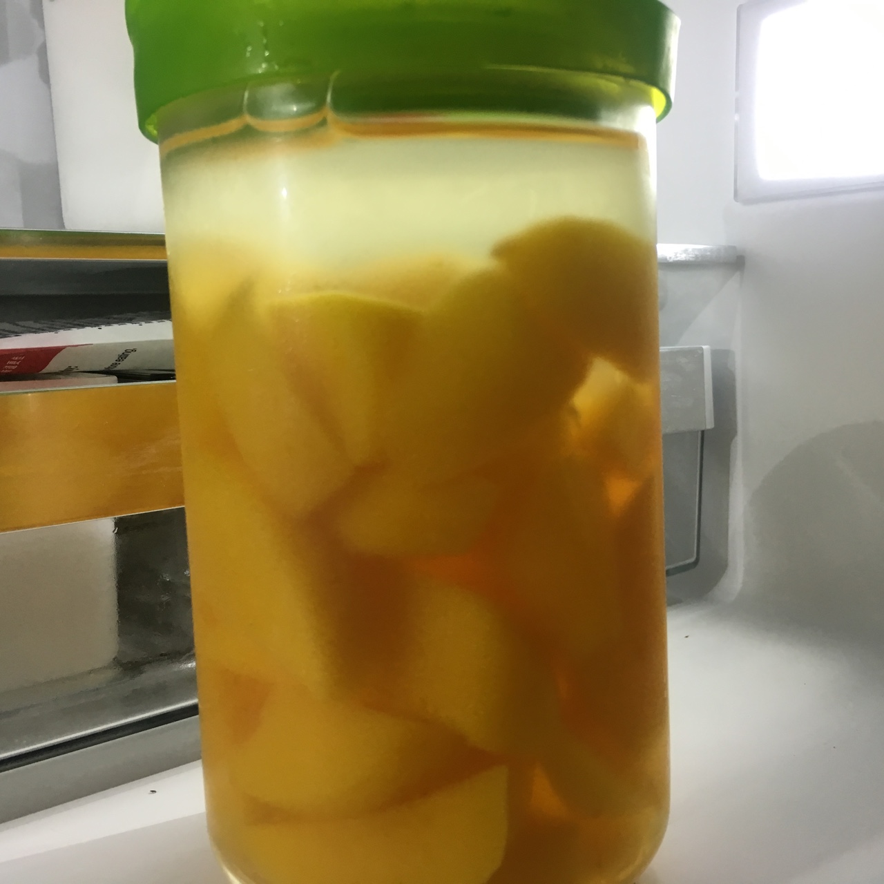 黄桃罐头