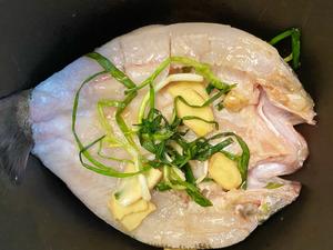 家庭版烤箱烤鱼的做法 步骤2