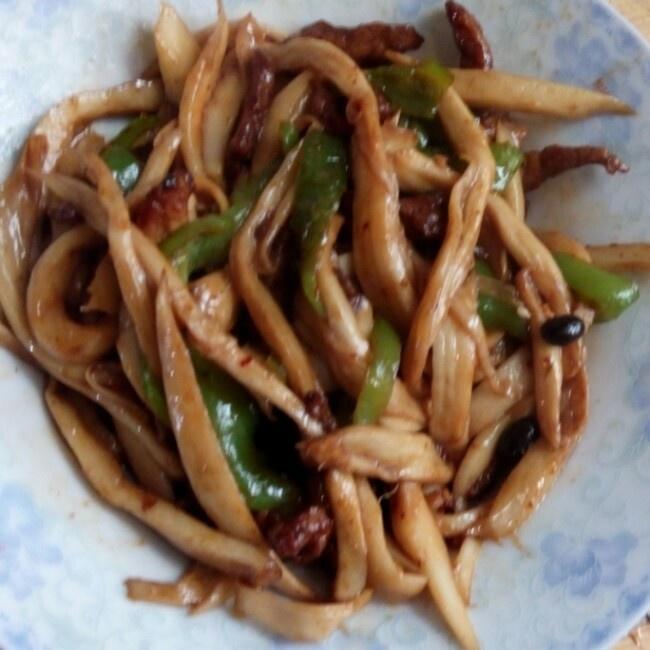 杏鲍菇炒肉