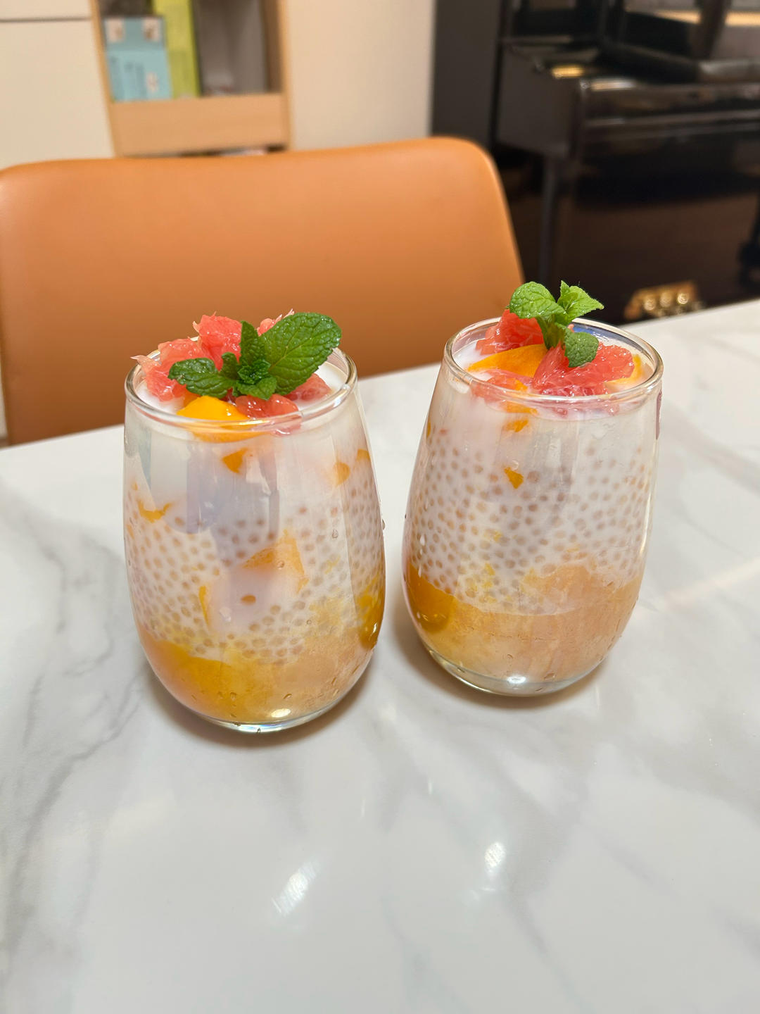 港式甜品——杨枝甘露(芒果西米露)附芒果花切法