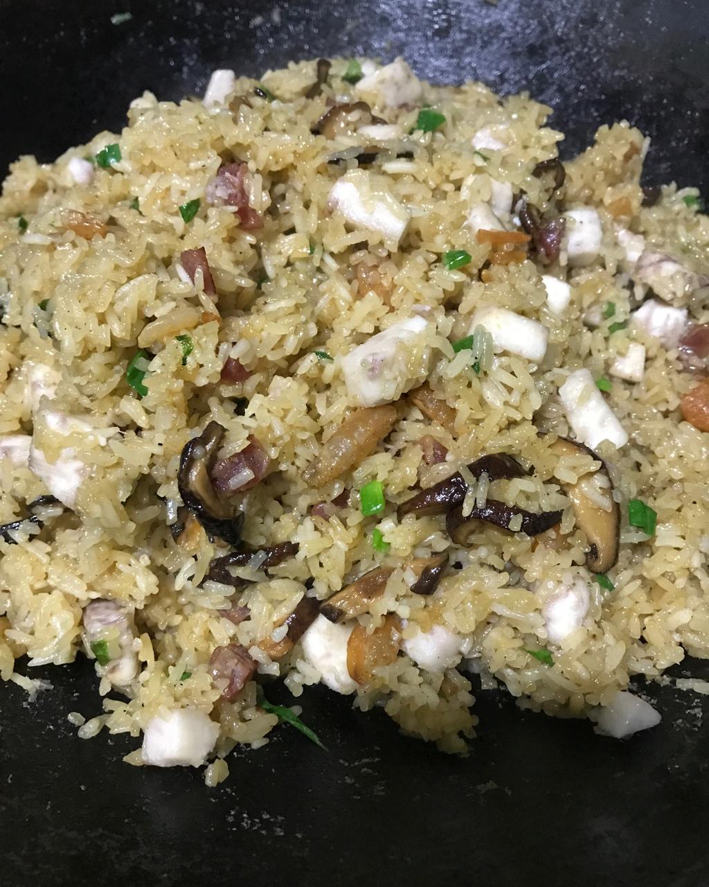 生炒糯米饭
