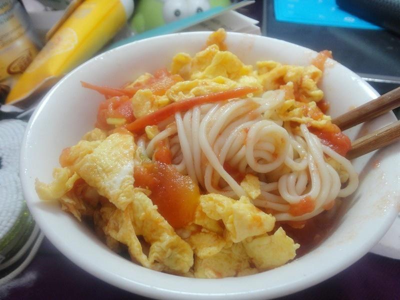 鸡蛋番茄捞面