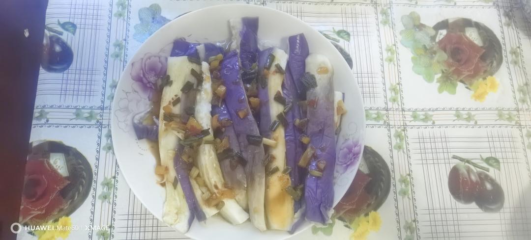 凉拌手撕茄子