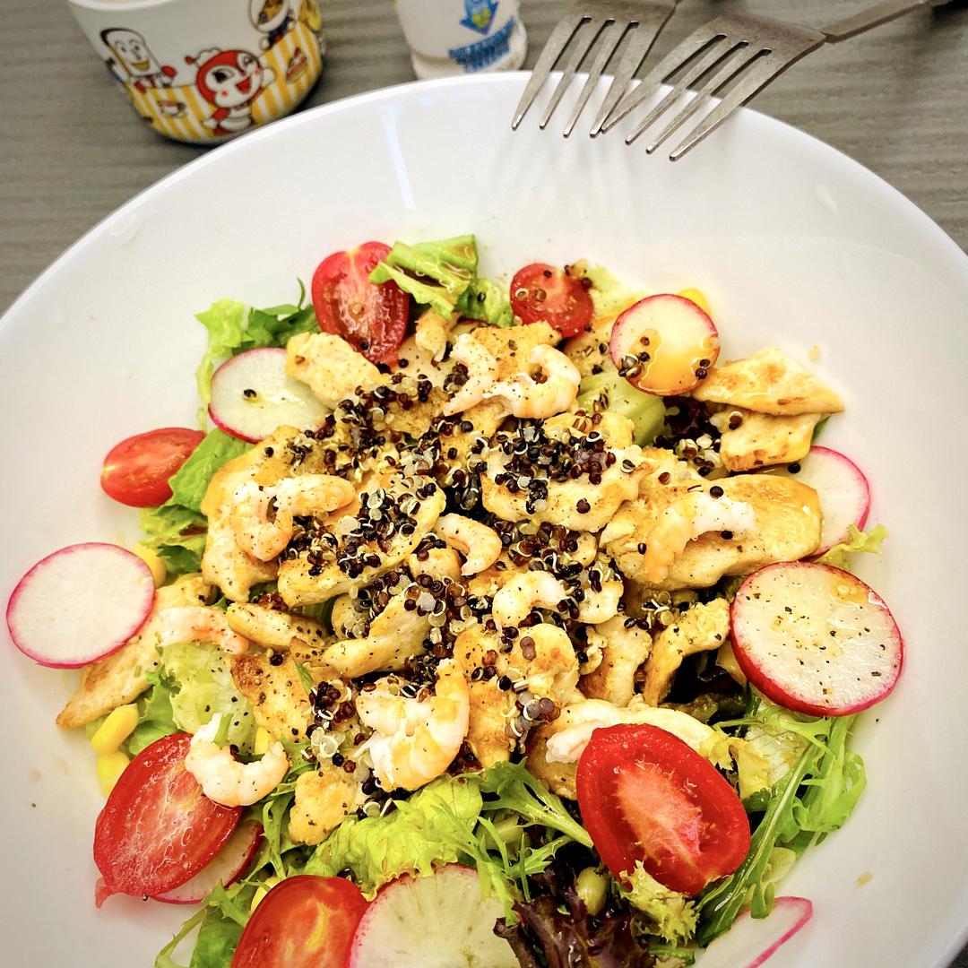 超好吃的藜麦蔬菜沙拉01